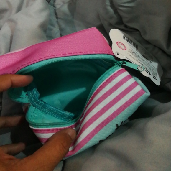 Hello kitty pouch - Picture 3 of 4